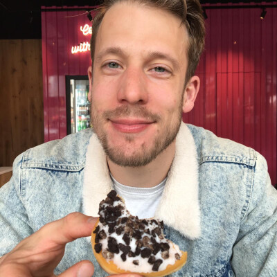 Tom is looking for a Room / Studio / Apartment / Rental Property in Amstelveen